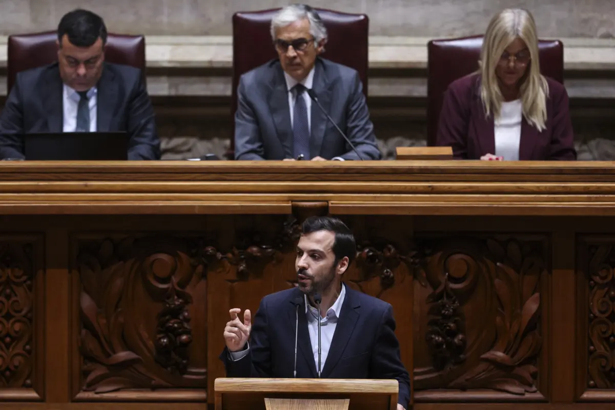 Imagem de contexto do artigo Presidenciais: 67% dos militantes do Livre aprovam apoio a Jorge Pinto