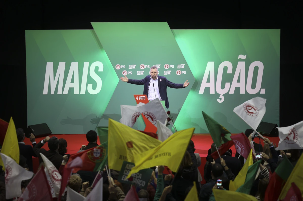 Imagem de contexto do artigo Pedro Nuno acusa Manuela Ferreira Leite de desrespeito pelas vítimas da Covid-19