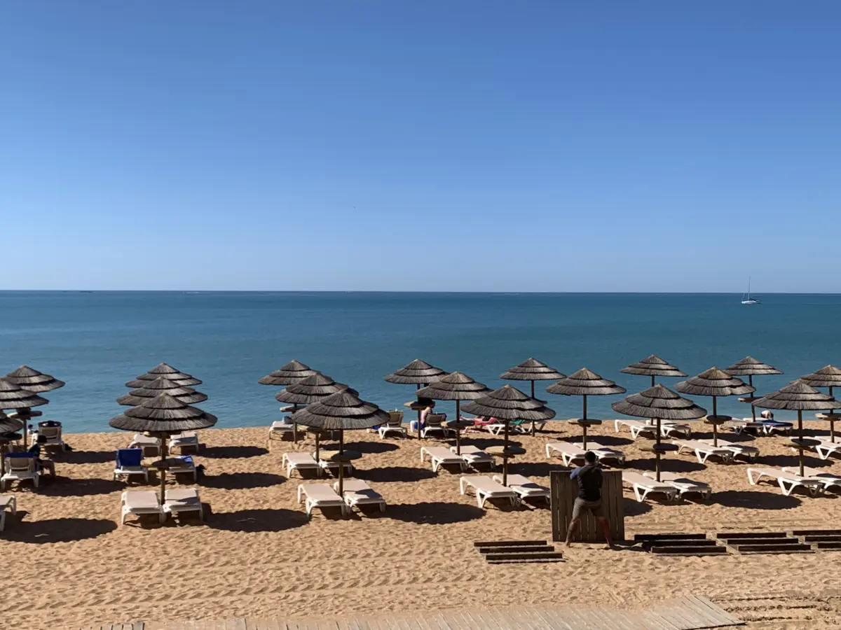 Imagem de contexto do artigo Albufeira vai ter reforço policial com 40 militares da GNR esta semana