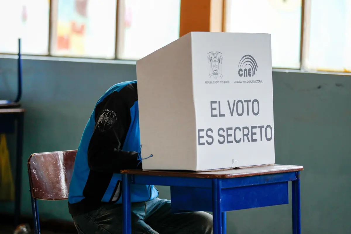 Imagem de contexto do artigo Candidata Luísa González denuncia irregularidades nas eleições do Equador