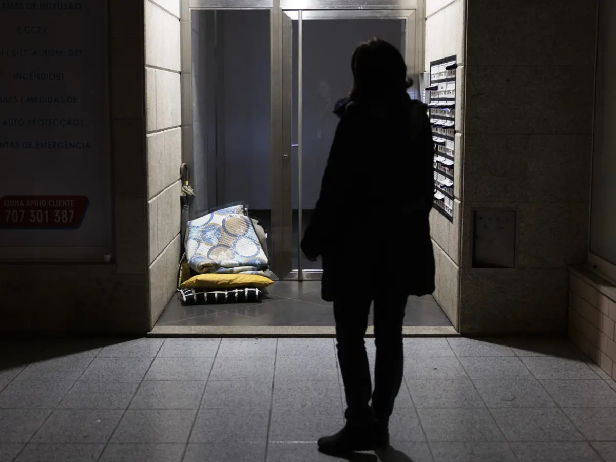 Imagem de contexto do artigo Temperaturas podem atingir valores negativos: Braga ativa plano de contingência para sem-abrigo devido ao frio