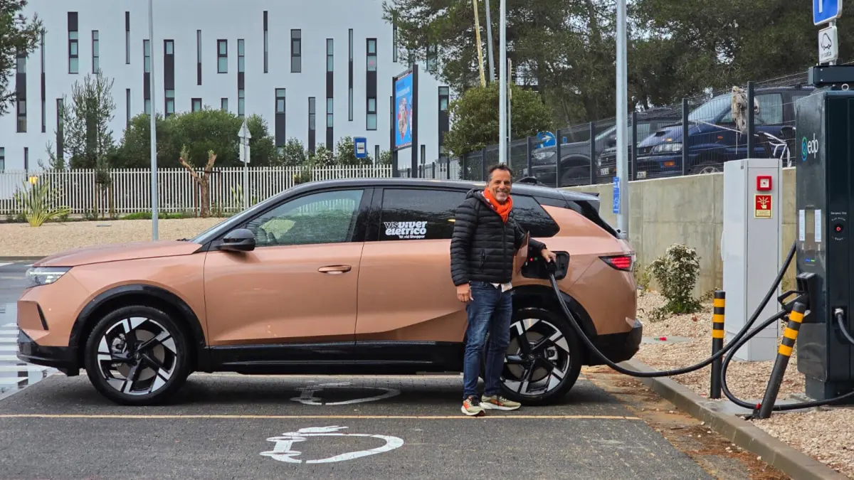 Imagem de contexto do artigo Português inicia roadtrip elétrica até Munique