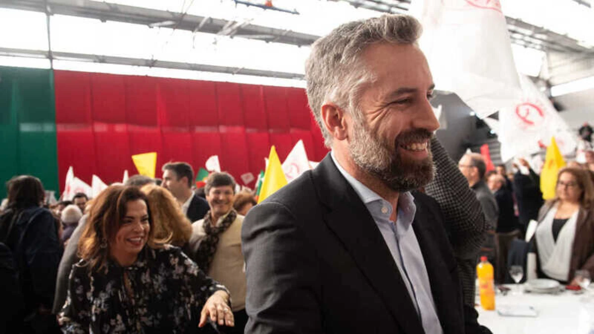 Imagem de contexto do artigo Sondagem: PS lidera com cinco pontos à frente da AD. Esquerda e direita em empate técnico