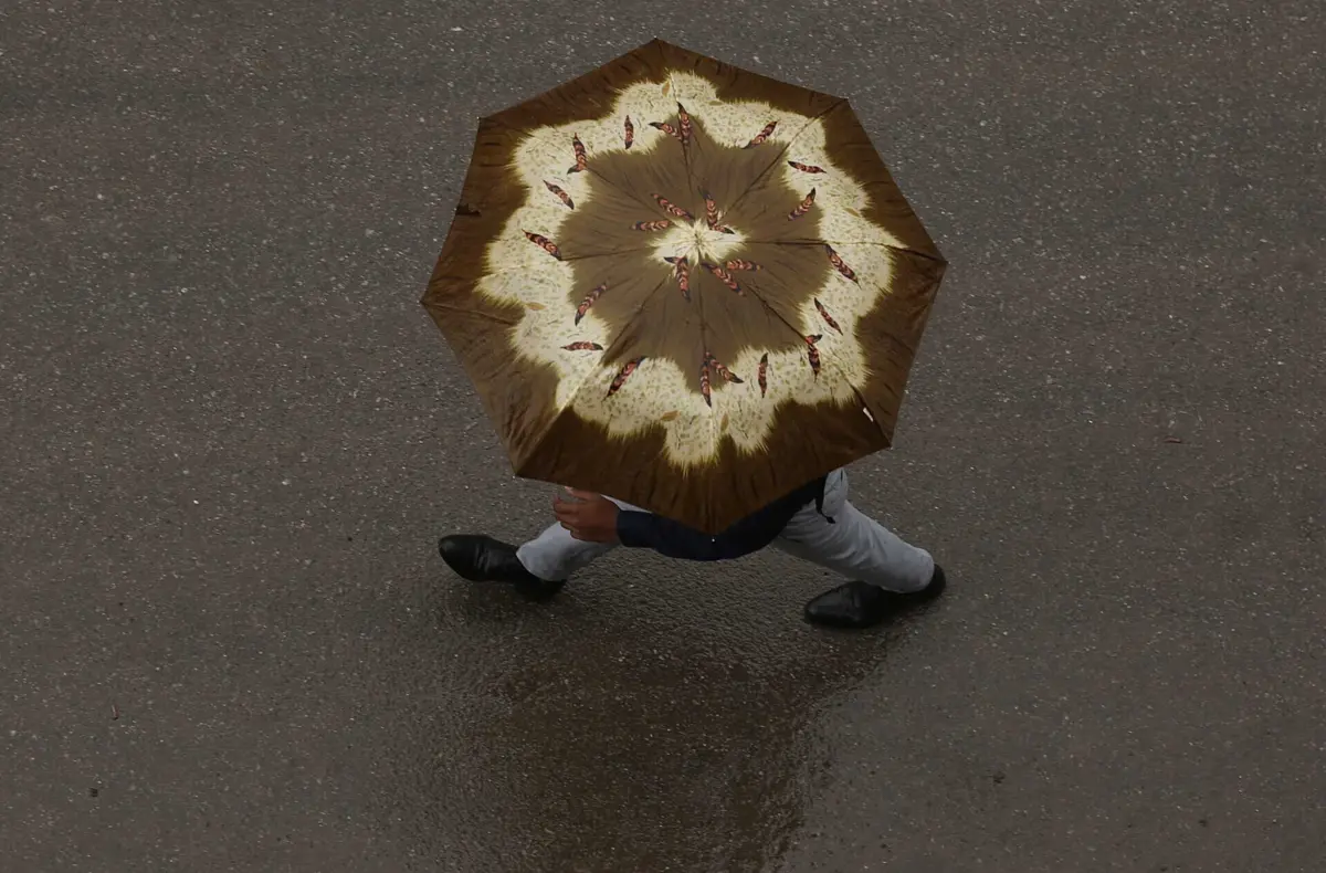 O aviso laranja é emitido pelo IPMA sempre que existe situação meteorológica de risco moderado a elevado