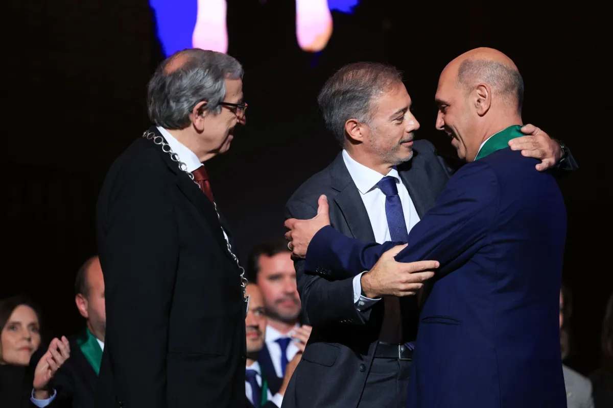 Imagem de contexto do artigo Manuel Pizarro critica "posição errada" de Sobrado ao aceitar pelouro na Câmara do Porto