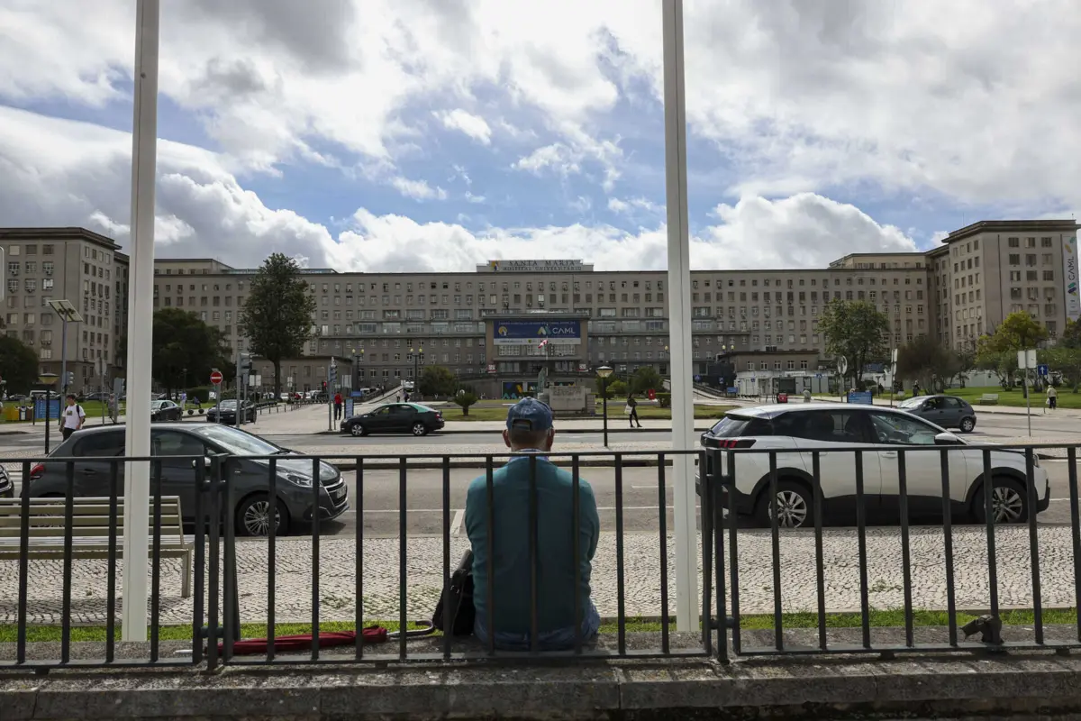 Imagem de contexto do artigo Hospital de Santa Maria gastou 40 milhões de euros com cirurgias adicionais desde 2022