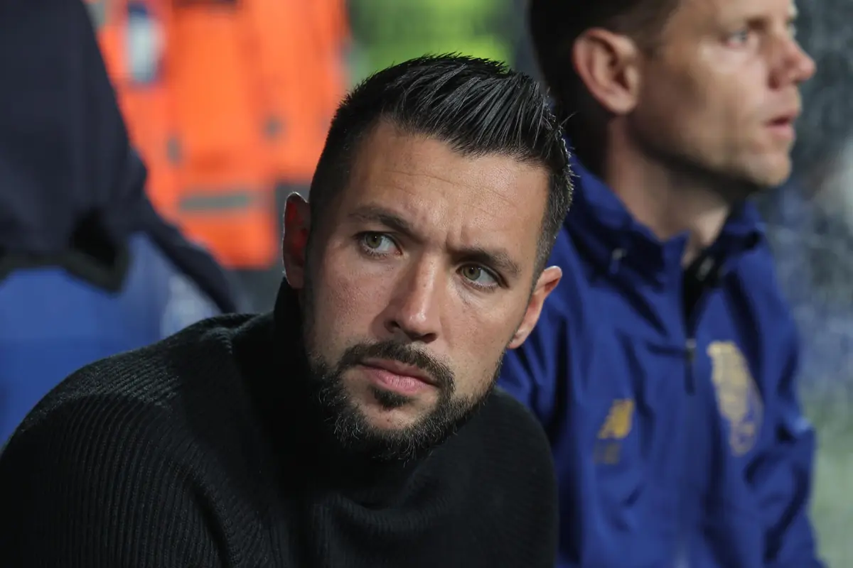 Quanto a um eventual clássico com o Benfica nos quartos de final, o treinador desvaloriza cenários futuros