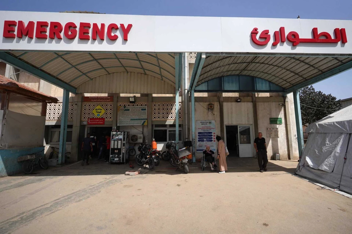 Imagem de contexto do artigo Hospital Europeu de Gaza retoma atividade após 50 dias de paralisia