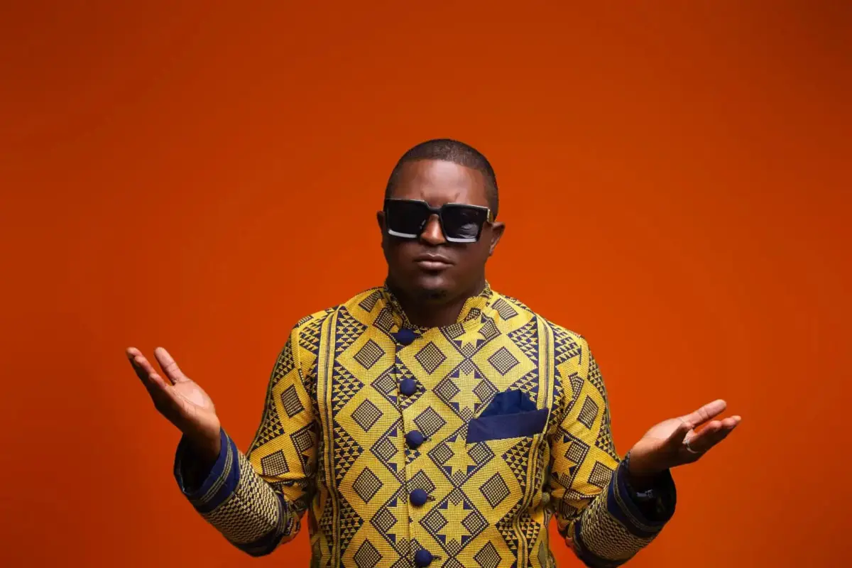 Patche Di Rima, um dos mais conceituados artistas guineenses da atualidade, vai ser o anfitrião