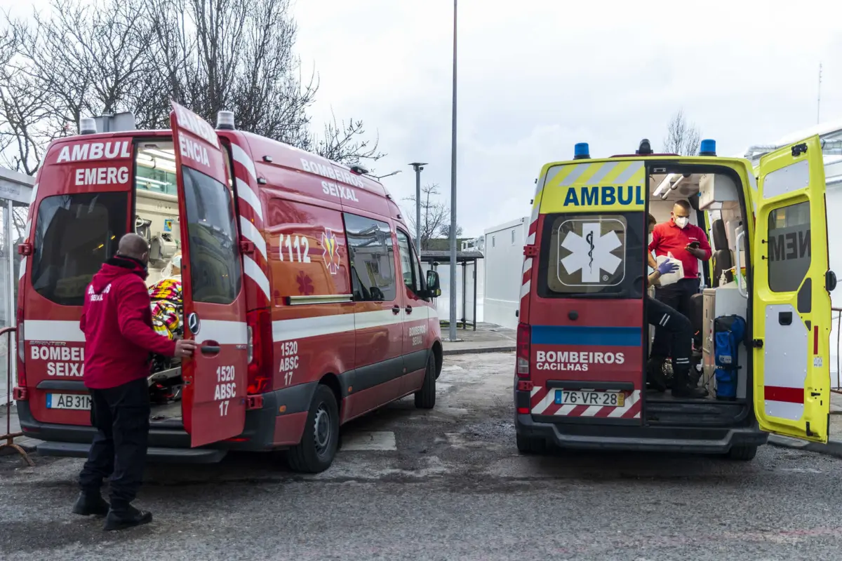 Imagem de contexto do artigo Emergência pré-hospitalar reforçada com 91 ambulâncias a partir de segunda-feira