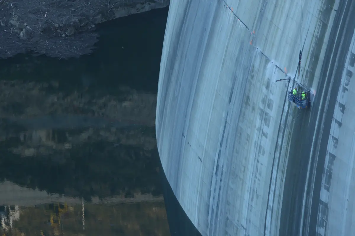 Imagem de contexto do artigo Municípios do Baixo Sabor reclamam nove milhões de rendas à EDP e Movhera