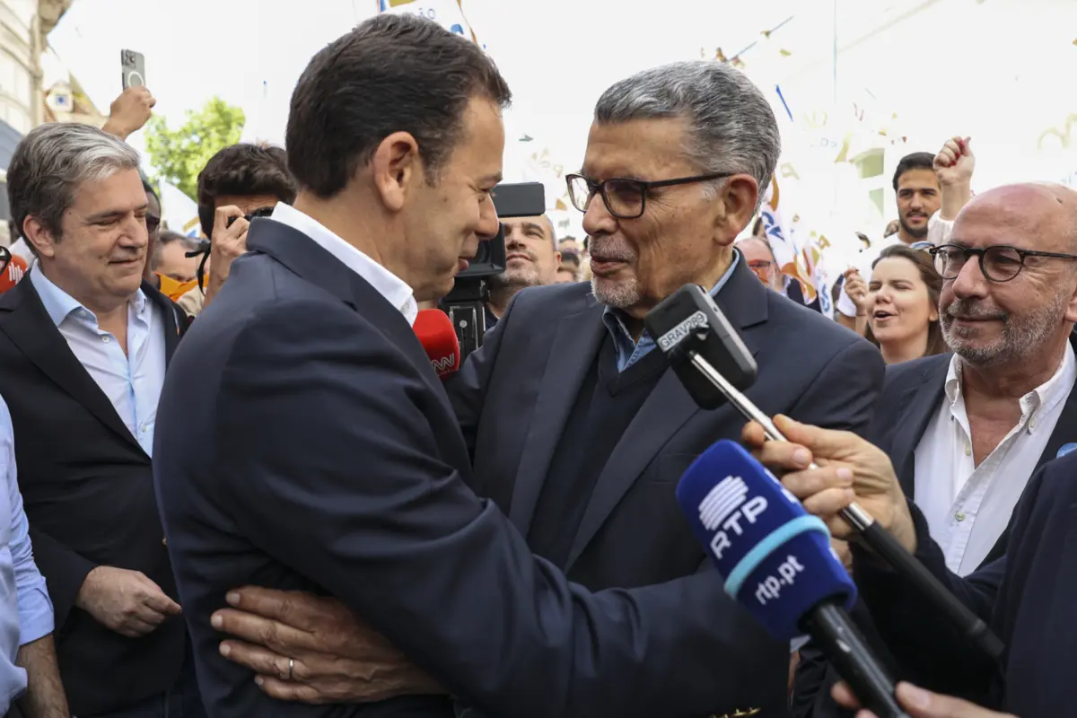 Imagem de contexto do artigo António Capucho: "Seria importante para o país que PSD e PS pudessem estabelecer acordo de incidência parlamentar"