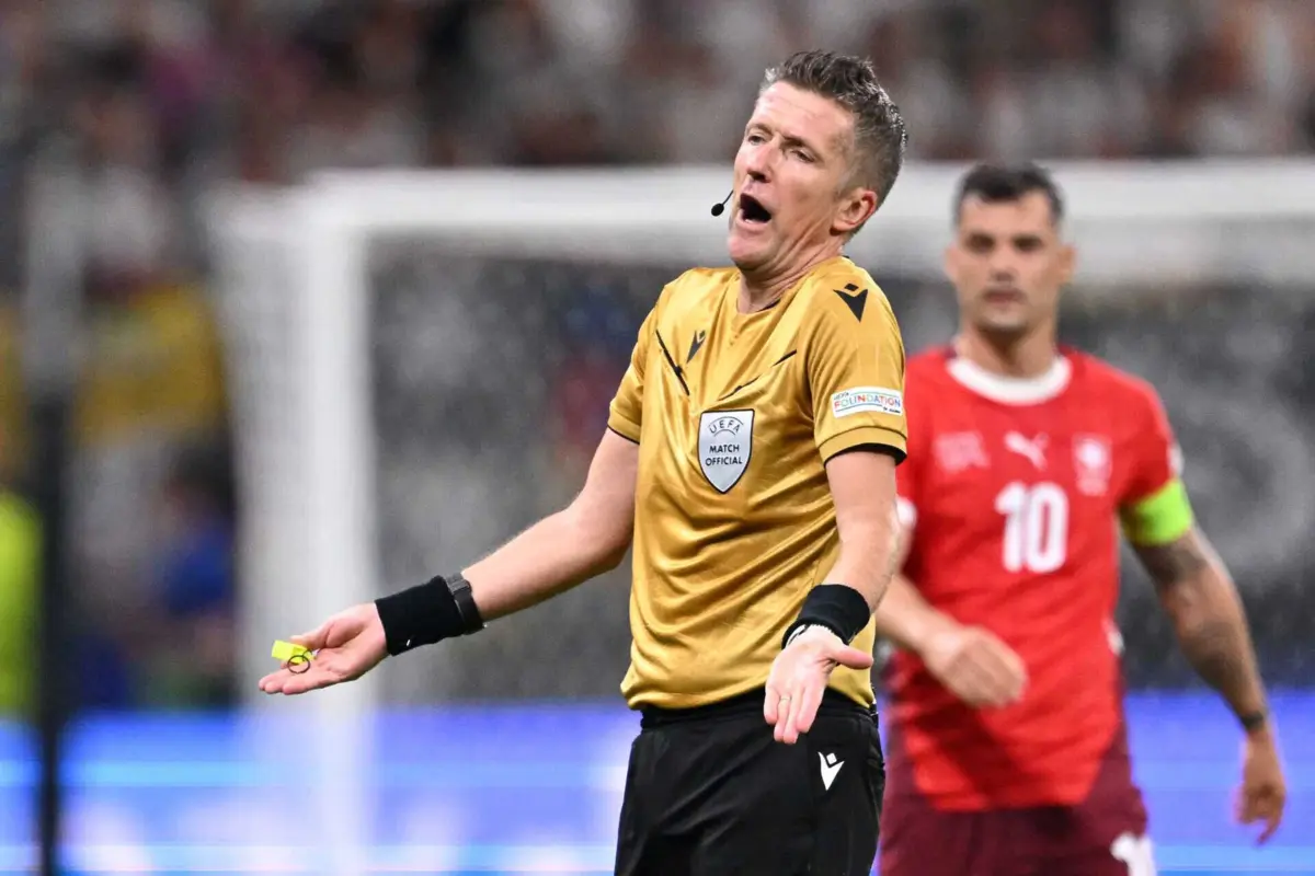 O árbitro italiano Daniele Orsato vai dirigir o jogo entre Portugal e Eslovénia