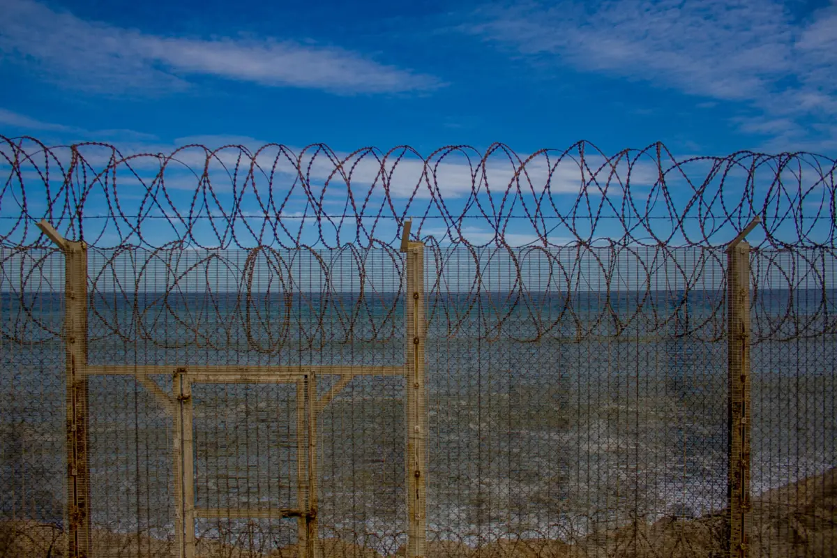 Imagem de contexto do artigo Quatro menores chegam a nado à costa de Ceuta