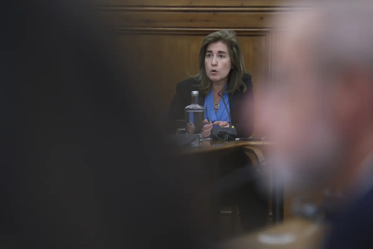 Imagem de contexto do artigo Ex-ministra defende que qualquer alínea sobre privatização dos jogos sociais dependia de aprovação