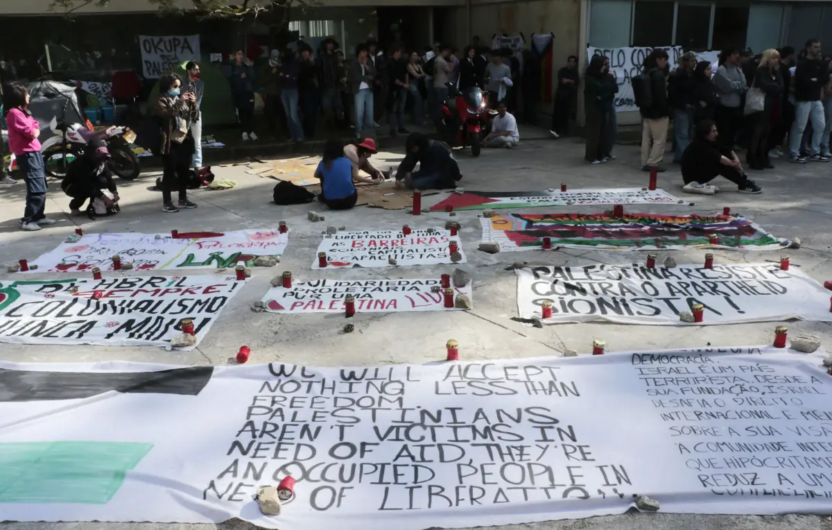 Imagem de contexto do artigo Estudantes pró-Palestina em protesto invadem Faculdade de Ciências da Universidade do Porto