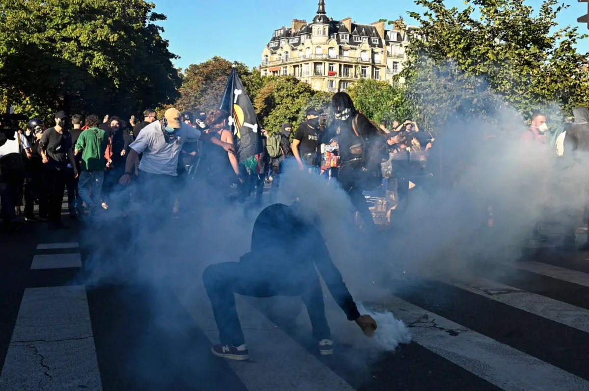 Imagem de contexto do artigo França em greve: mais de um milhão de pessoas nas ruas contra Emmanuel Macron