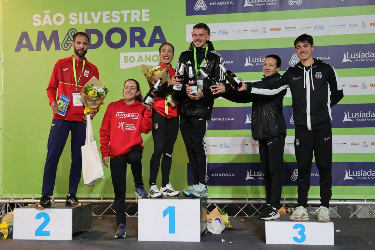 Imagem de contexto do artigo Estreantes Alexandre Figueiredo e Laura Taborda vencem 50.ª São Silvestre da Amadora