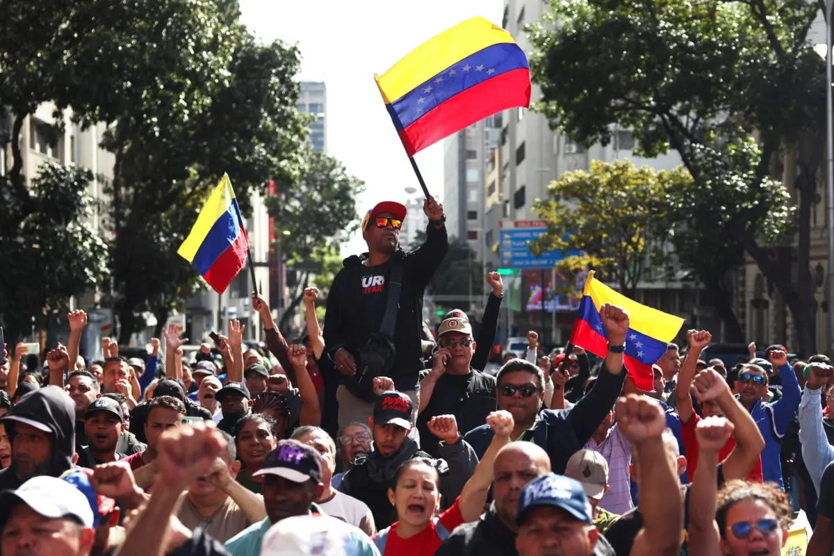 Imagem de contexto do artigo Venezuela: 'chavistas' saem às ruas de Caracas e exigem aos EUA "devolução" de Maduro