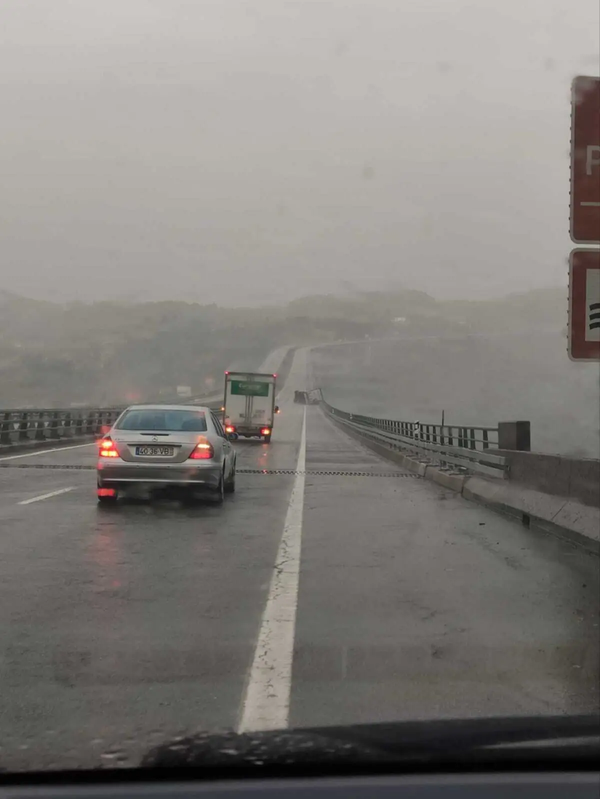 O estado do tempo em Portugal está a ser afetado pela tempestade Kirk