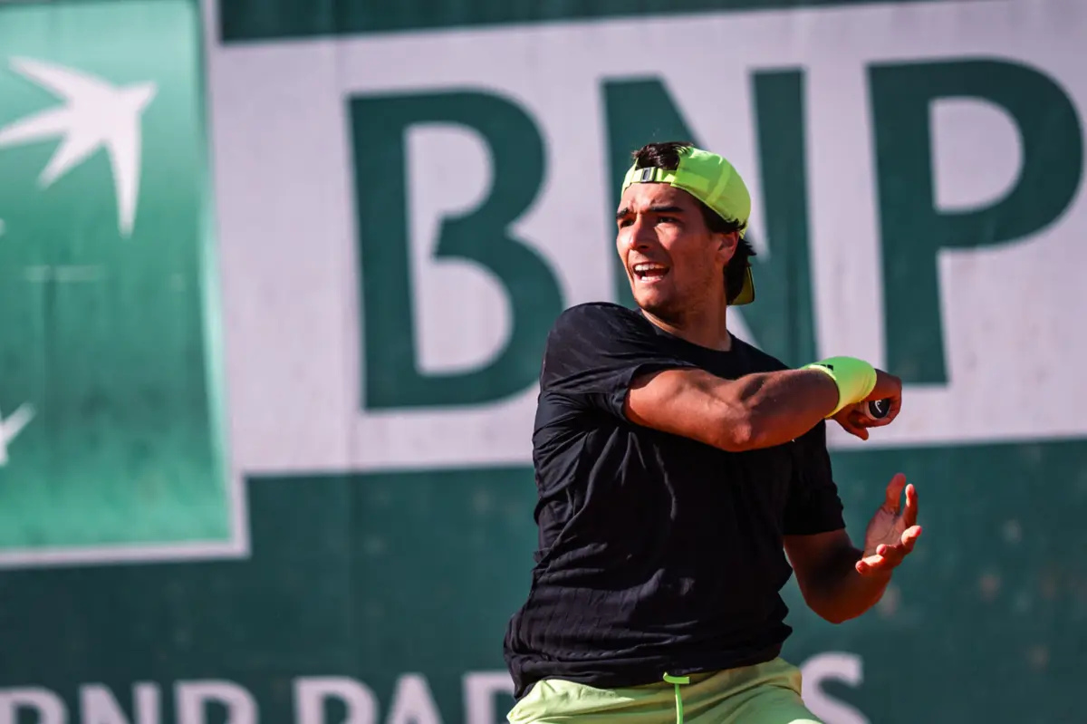Imagem de contexto do artigo Roland Garros: Henrique Rocha estreia-se com qualificação para a segunda ronda