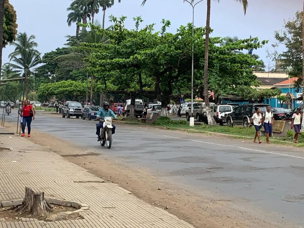 Imagem de contexto do artigo Orçamento Participativo inédito em São Tomé e Príncipe. "Há situações muito complexas de acesso à água, saneamento, caminhos e segurança"