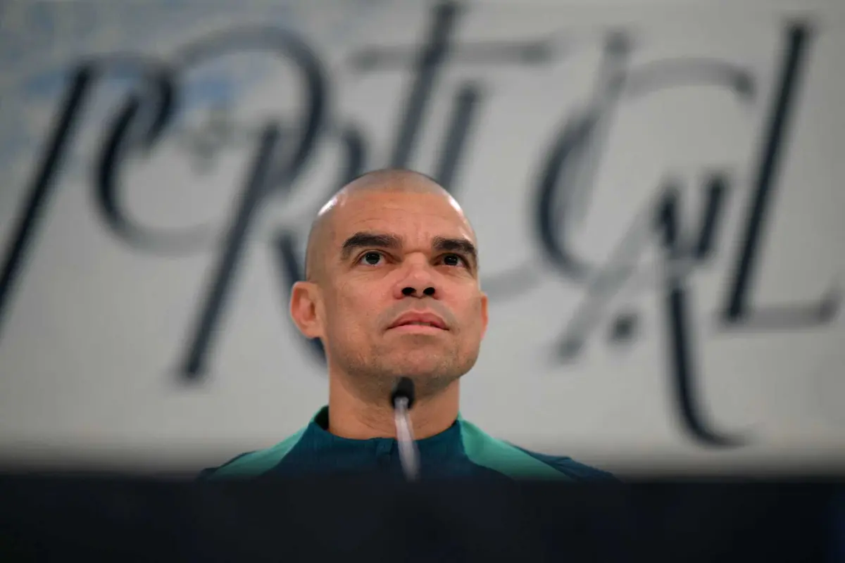 Pepe tem 41 anos e é o jogador mais velho a disputar a fase final de um Europeu