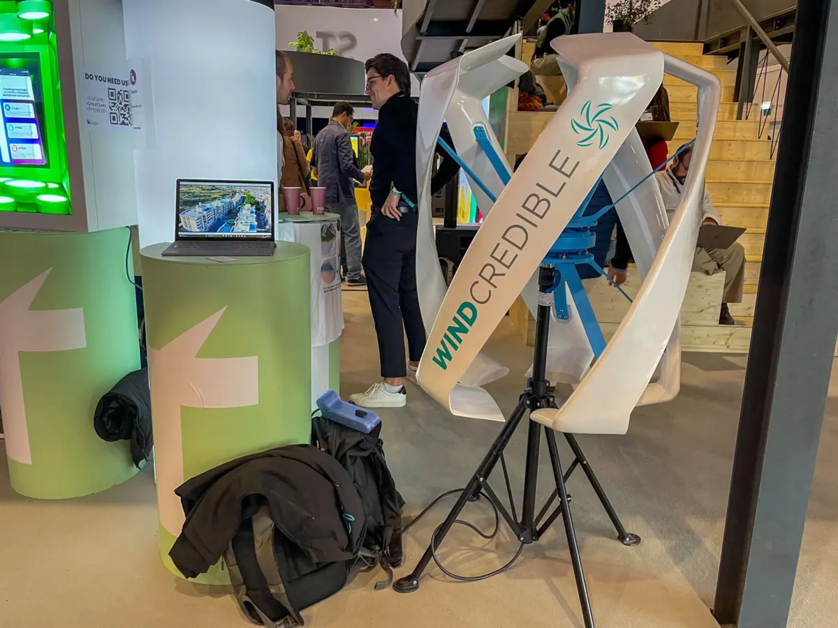 Imagem de contexto do artigo “Uma peça do puzzle no futuro da sustentabilidade.” Uma invenção “que gira” e produz energia limpa para as cidades