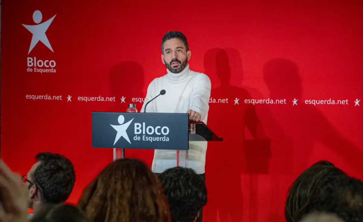 O líder parlamentar do BE, Fabian Figueiredo