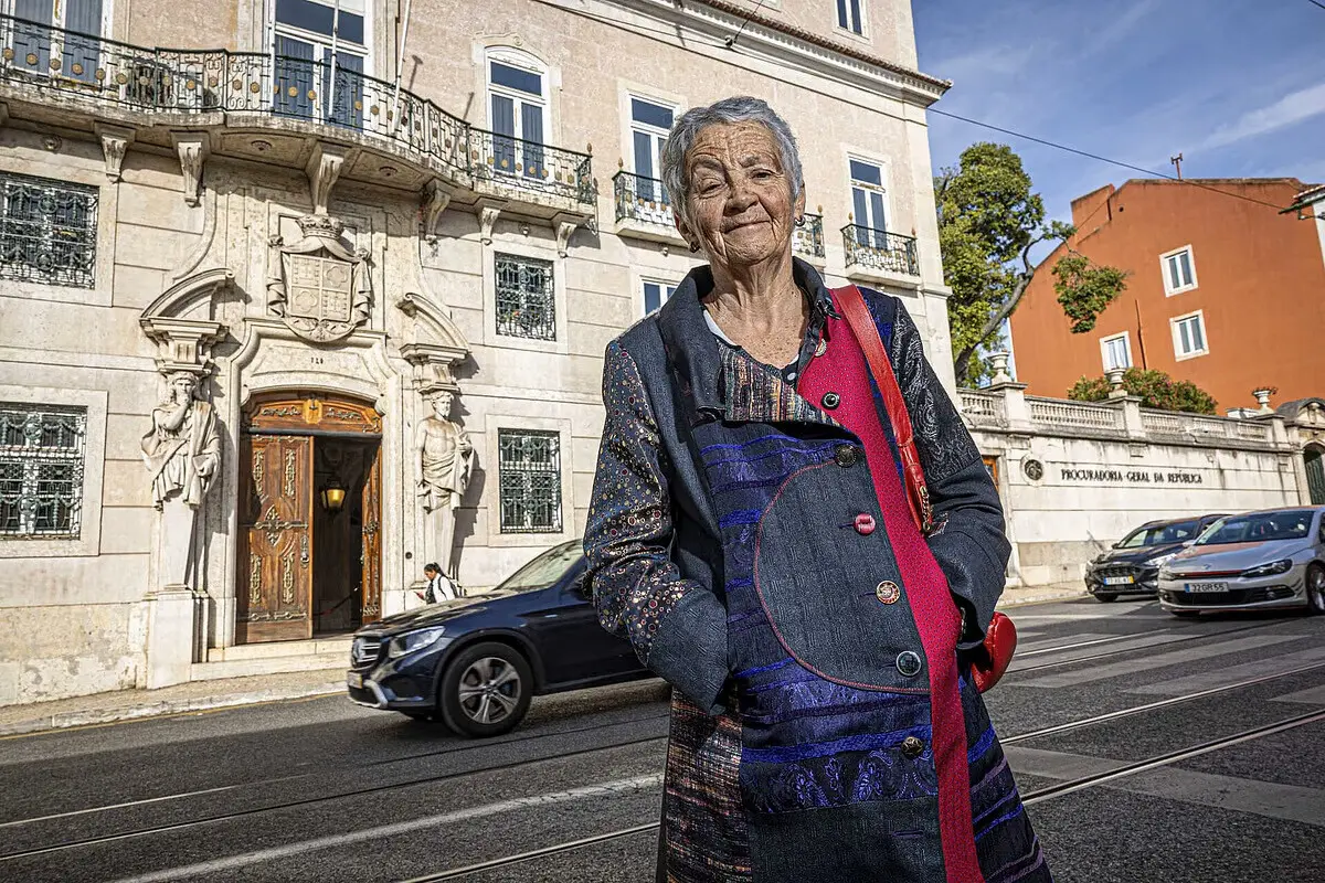 Imagem de contexto do artigo Violante Saramago Matos: "Hoje o voto é muito mais importante do que foi em 1975. Mas não votar também é uma escolha"