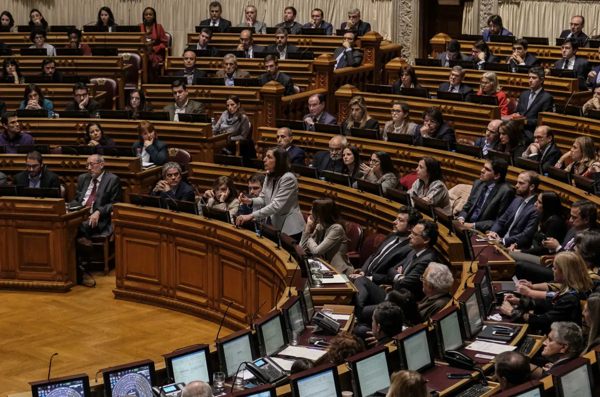 Imagem de contexto do artigo Governo aguarda decisões do TC e recorda que anterior Executivo não regulamentou a lei da eutanásia