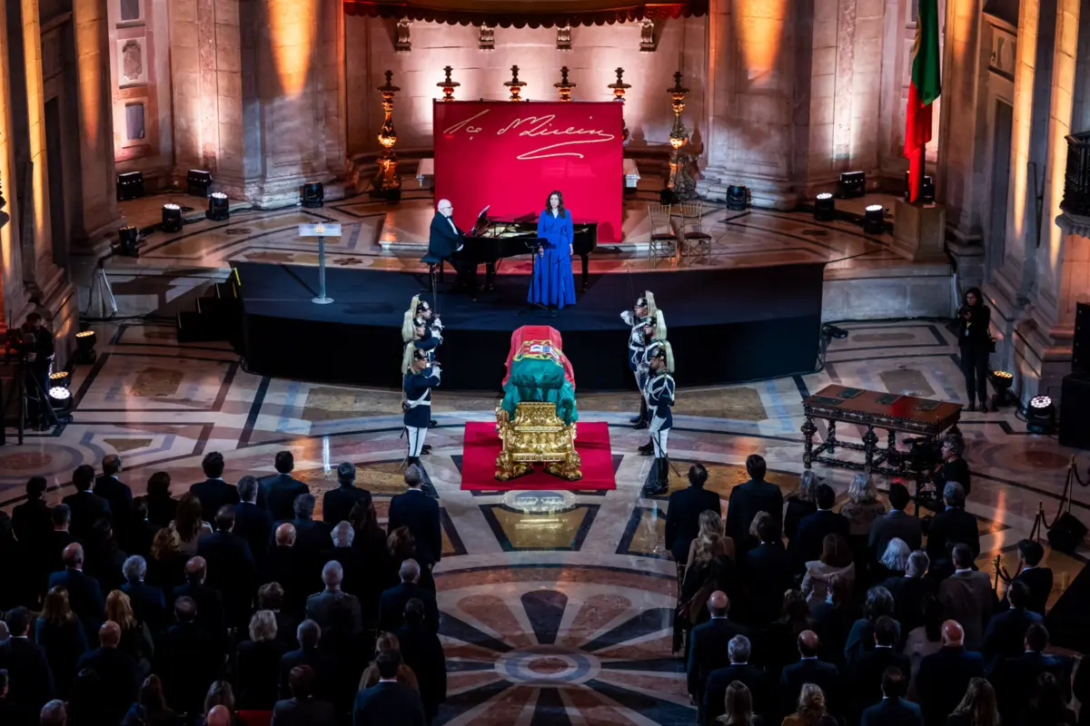 Imagem de contexto do artigo Eça de Queiroz chegou ao "lugar dos imortais". Veja as imagens