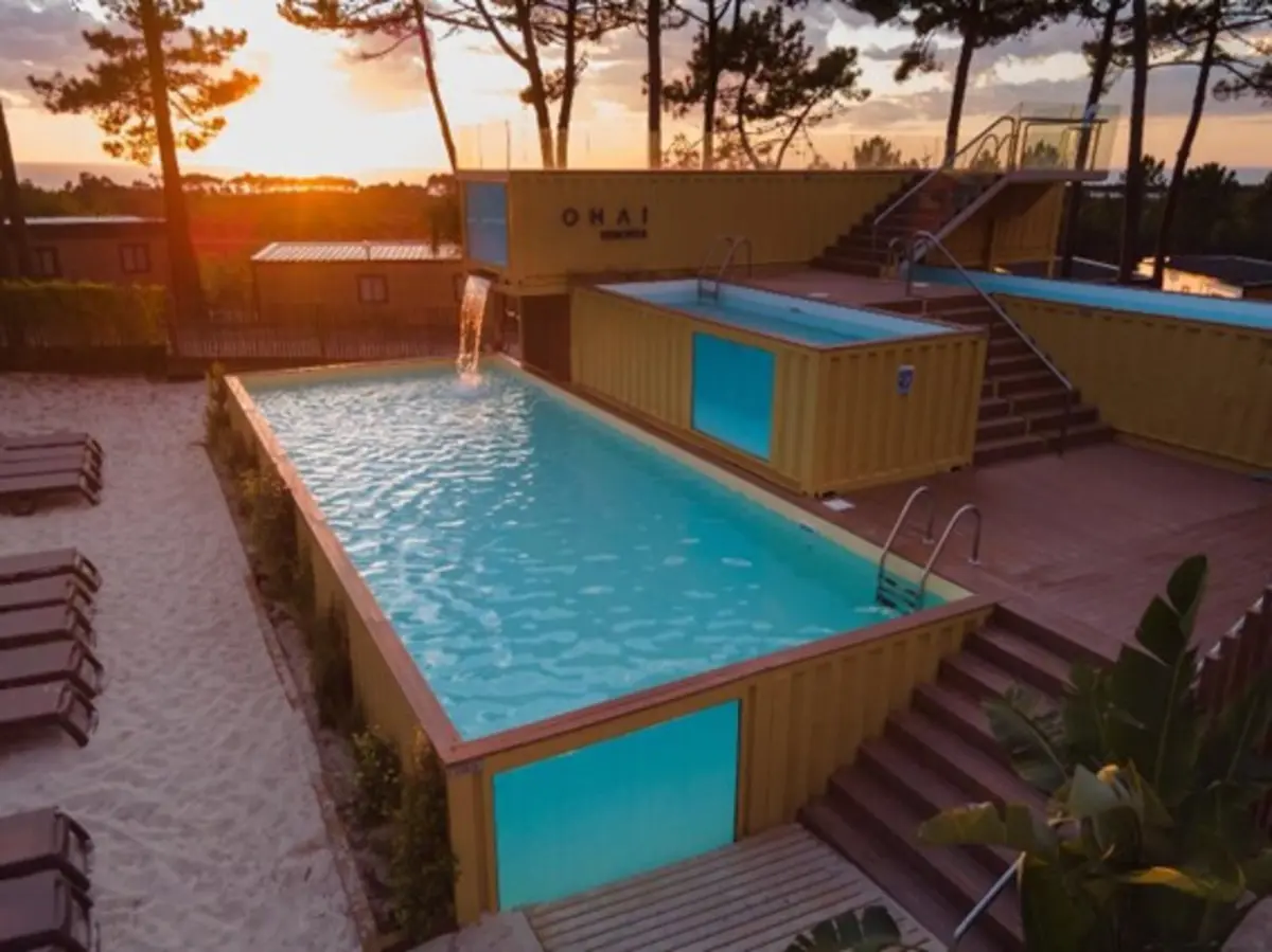 Imagem de contexto do artigo Nazaré recebe piscinas recicladas a partir de contentores