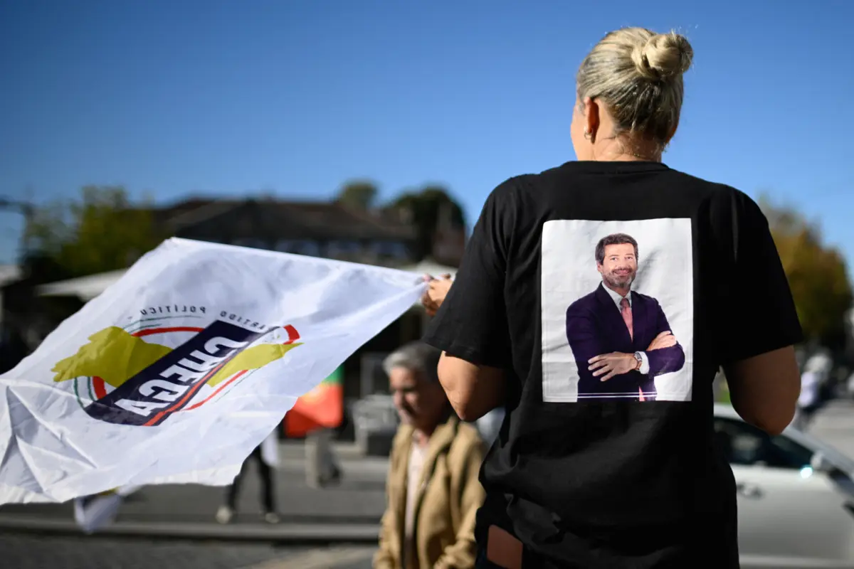 Imagem de contexto do artigo Presidenciais: Ventura afirma que Gouveia e Melo é cada vez mais o candidato das causas do PS