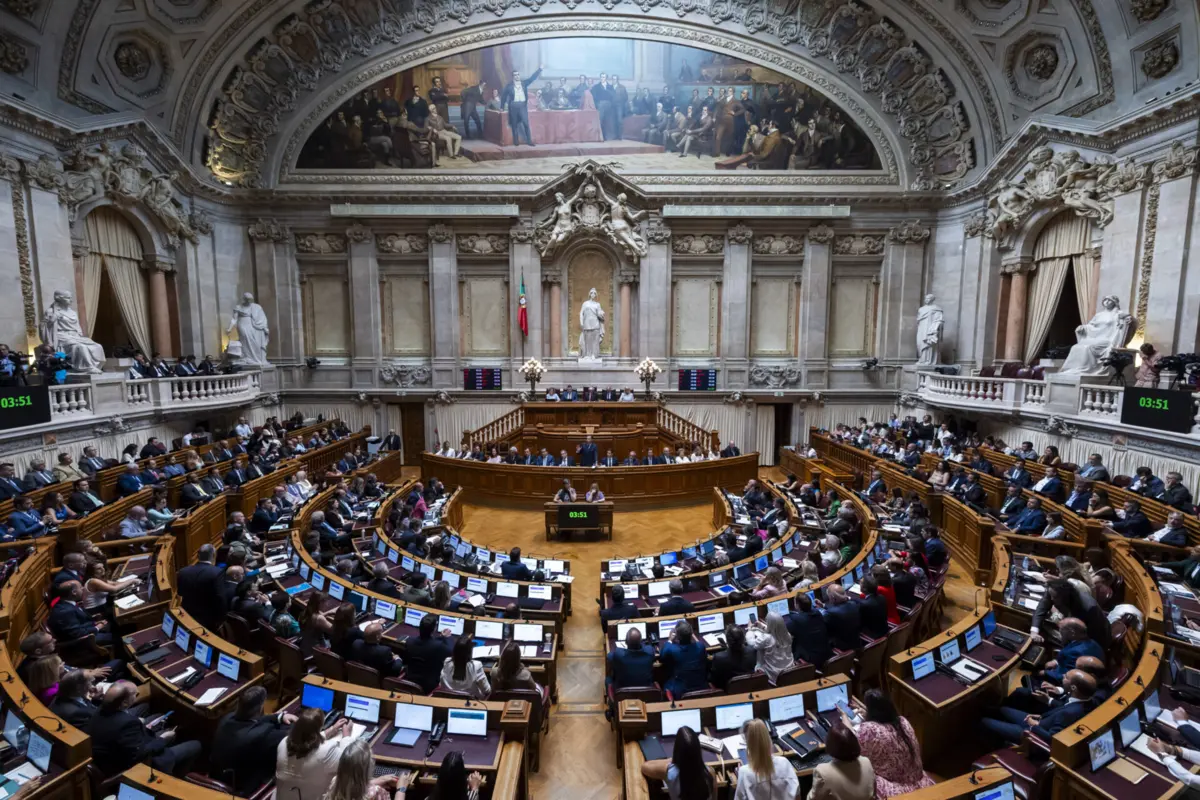 Imagem de contexto do artigo PS alega que retirar nacionalidade portuguesa a novos cidadãos é "absolutamente inconstitucional"