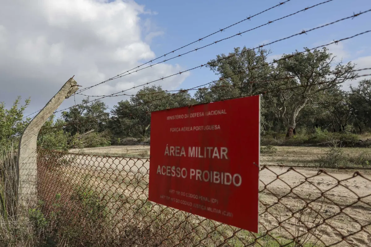 Imagem de contexto do artigo "Não sabemos, mas também não aceitamos." Câmara recusa instalação de campo de tiro em Serpa