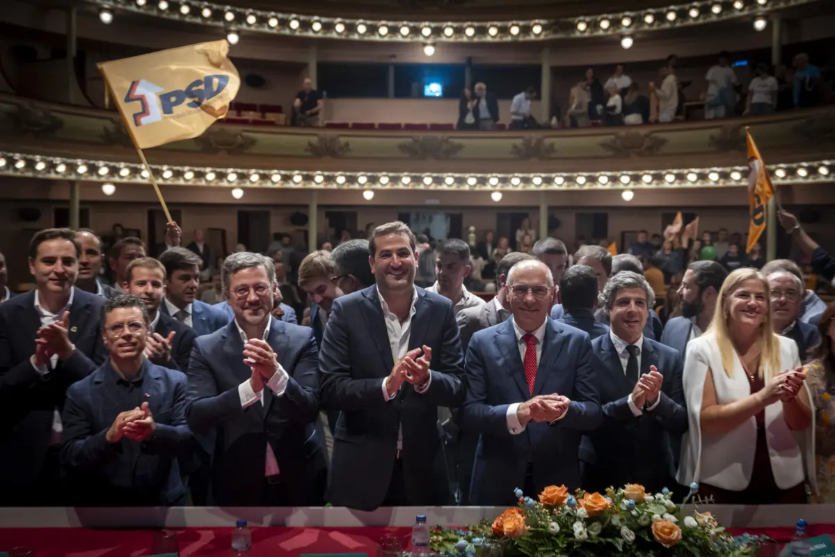 Imagem de contexto do artigo Autárquicas: Hugo Soares acusa Chega de ter “candidatos ‘fake’” e PS de lançar confusão na habitação