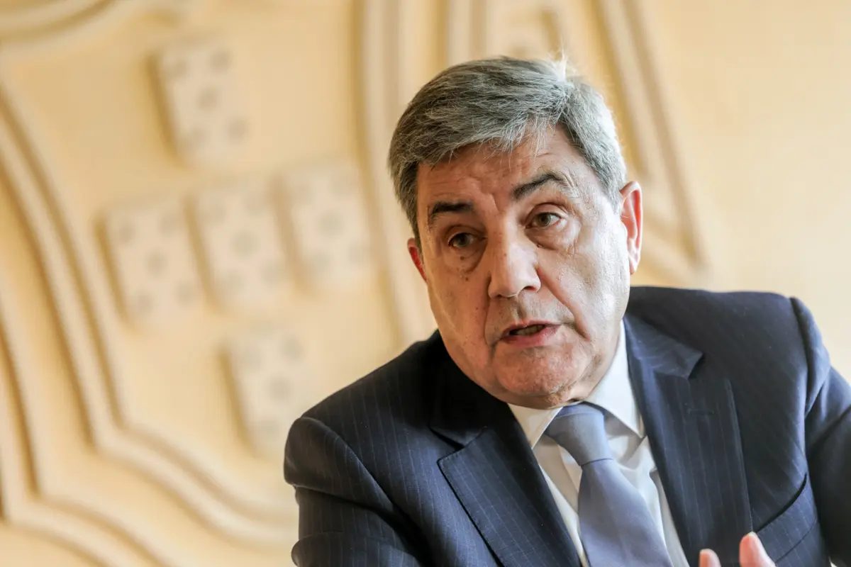 Imagem de contexto do artigo "Modelo de perseverança." Presidente da FPF manifesta "profunda gratidão" a Nani