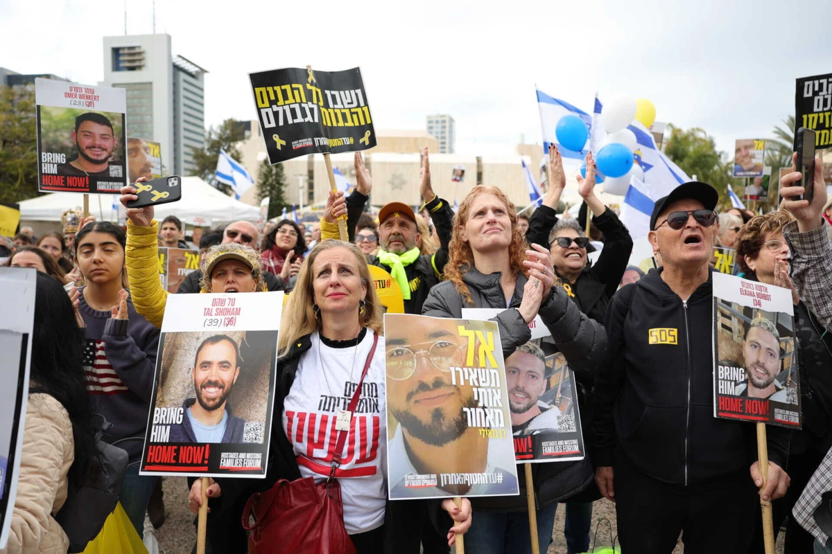 Imagem de contexto do artigo Hamas entrega mais dois reféns à Cruz Vermelha