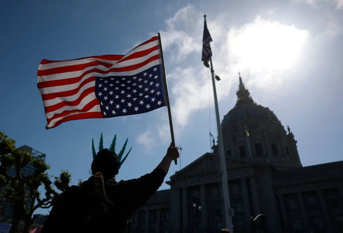 Imagem de contexto do artigo Pelo menos 15 famílias regressaram voluntariamente aos Açores com receio de deportação dos EUA