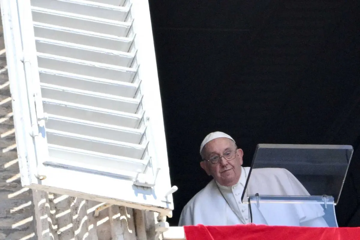 Imagem de contexto do artigo "Temo pela liberdade daqueles que rezam." Papa condena proibição da Igreja Ortodoxa ligada a Moscovo decretada por Kiev