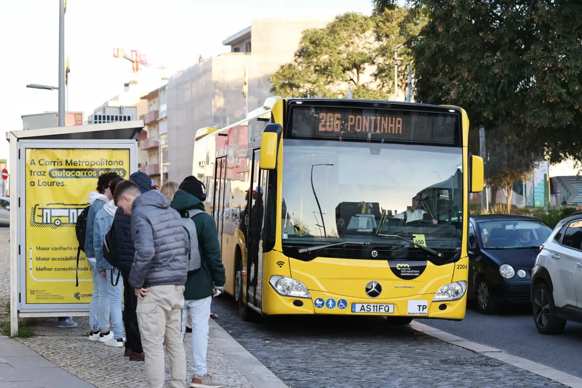 Imagem de contexto do artigo Investimento de 16 milhões de euros. Carris tem 44 novos autocarros totalmente elétricos
