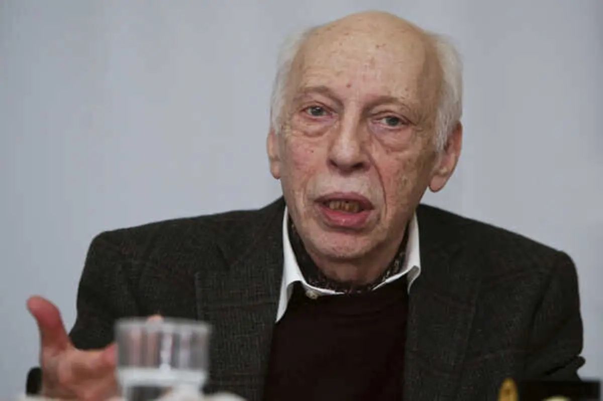 O escritor e professor universitário Helder Macedo