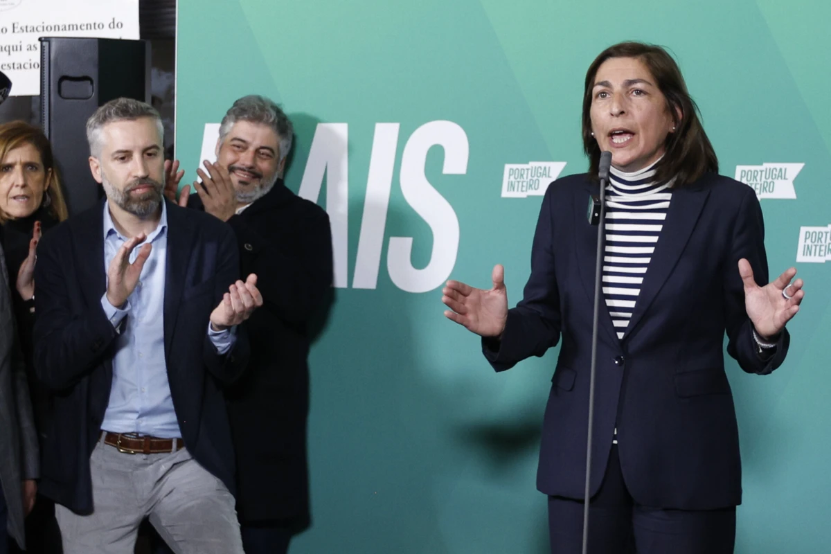 Imagem de contexto do artigo Ana Catarina Mendes considera inaceitável que Marcelo tenha decidido "entrar em campanha"