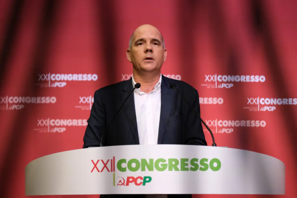 Imagem de contexto do artigo PCP considera que programa é uma “declaração de guerra aos trabalhadores”