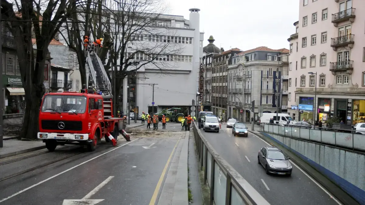 Imagem de contexto do artigo Obras vão condicionar trânsito nos túneis do Porto até 10 de dezembro