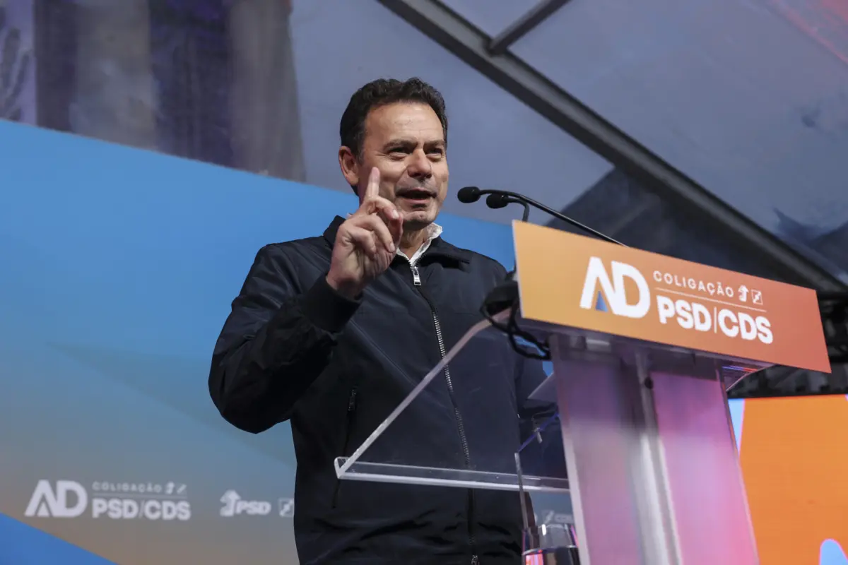 Imagem de contexto do artigo Montenegro pede a pensionistas que deem “grande lição aos profetas da desgraça”