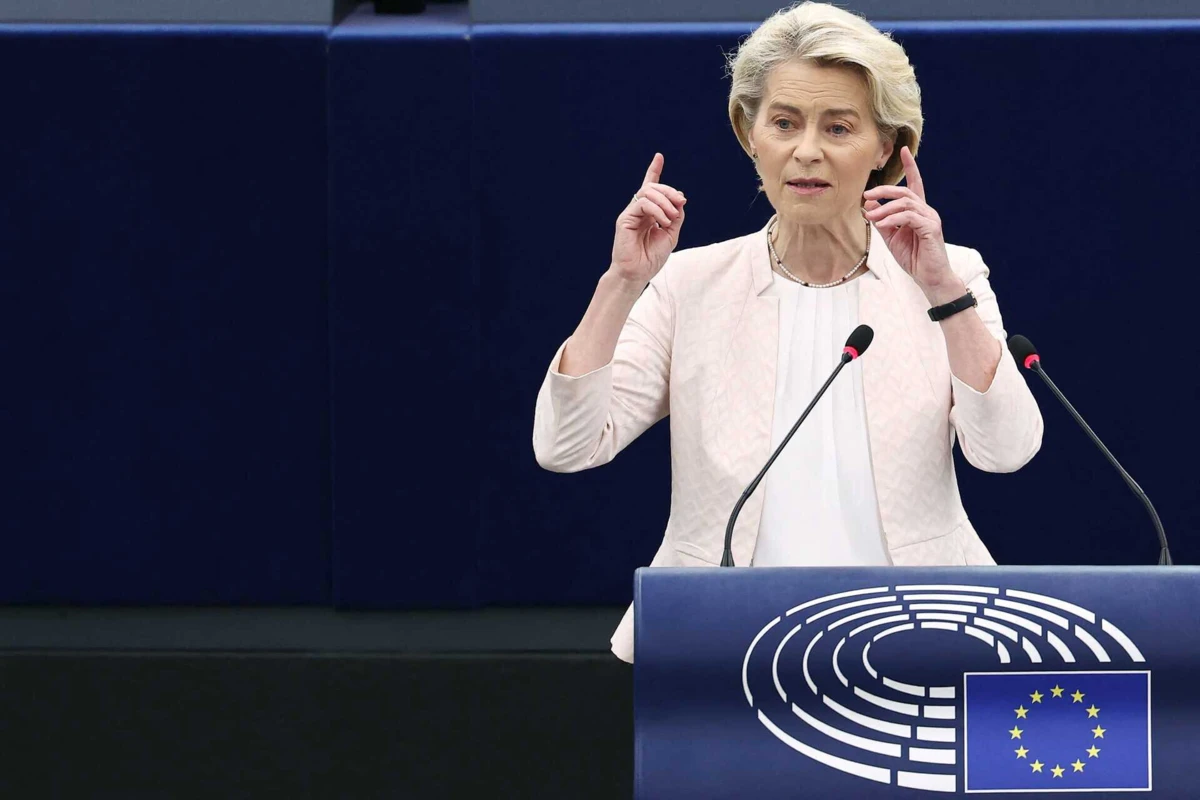 "Apresentarei um novo pacto industrial nos primeiros 100 dias do próximo mandato", anunciou Von der Leyen