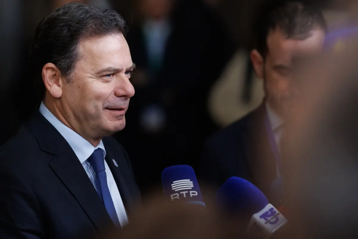 Imagem de contexto do artigo Montenegro participou na segunda parte da reunião com Macron