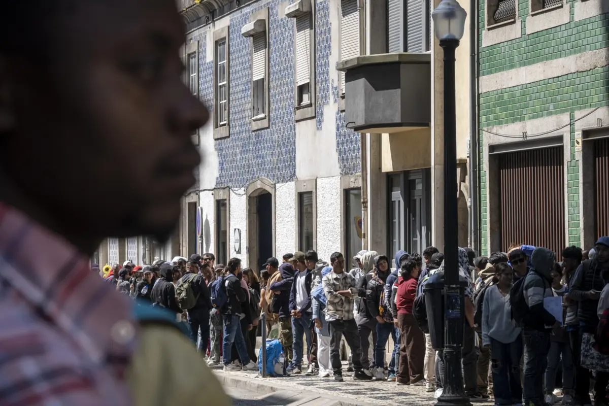 Imagem de contexto do artigo Chega colocou imigração "no sítio errado, mas com problemas certos", PS alerta para urgência de "legislar com base em dados"
